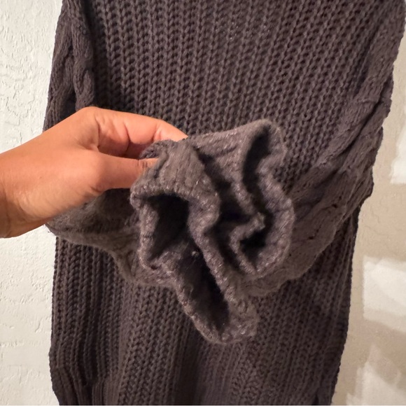 Abercrombie & Fitch Women's Dark Brown Chunky Knit Open Front Cardigan Sweater - Picture 5 of 12